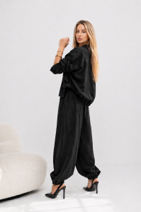 Estera black 3.png