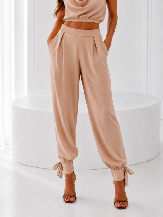 Camelia beige 2.png